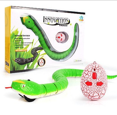 Picture of Preferred Remote Control Rattlesnake Cross-Border Trick Artificial Animal Model Crawling Realistic Toy Snake Pet Amuse Cats and Dogs
