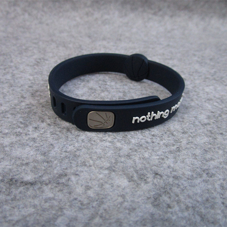 Picture of Basketball star Mavericks Nowitzki adjustable silicone sports wrist band bracelet fan supplies