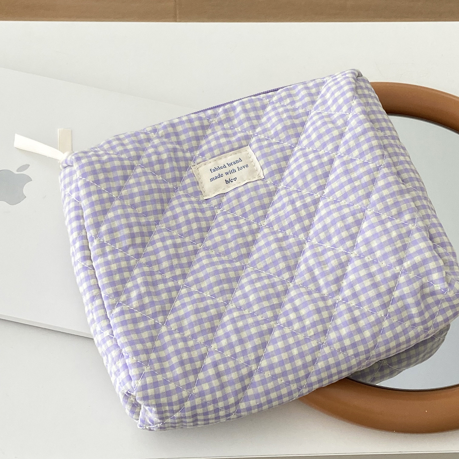 Picture of Redberry Plaid Cosmetic Bag, Simple, Large-Capacity and Good-Looking Student Cosmetics Storage Bag, Cotton Quilted Toiletry Bag