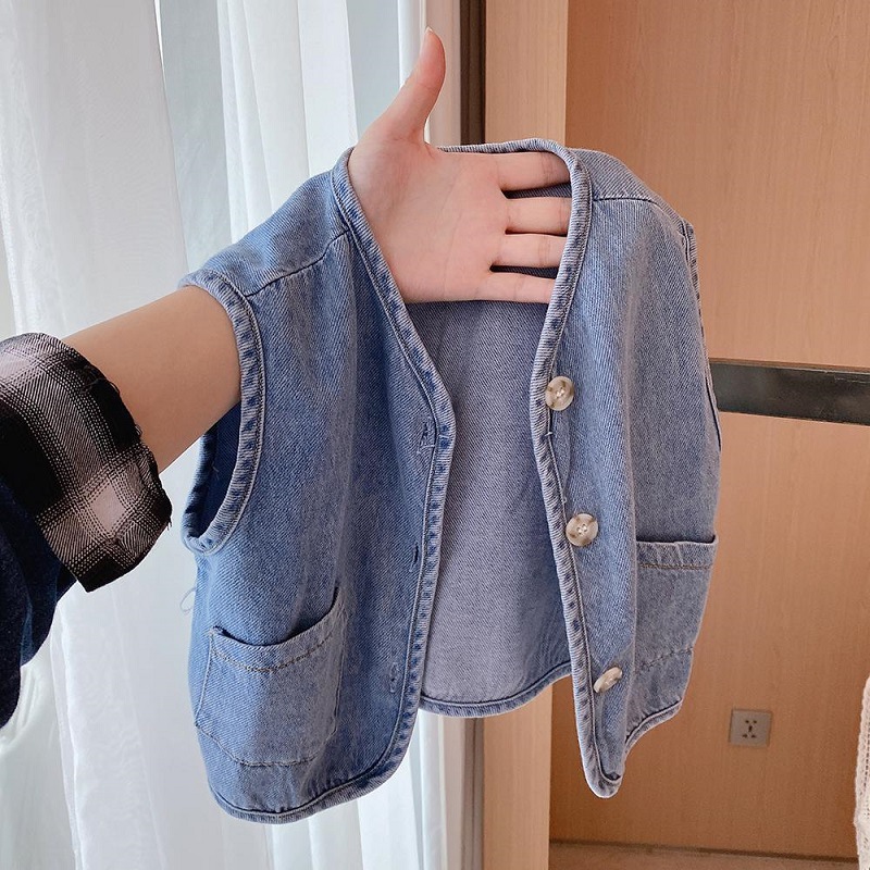 Picture of Children's Denim Vest 2023 New Autumn Fashion Women's Treasure Foreign Style Outer Wear Vest Boy's Handsome Waistcoat