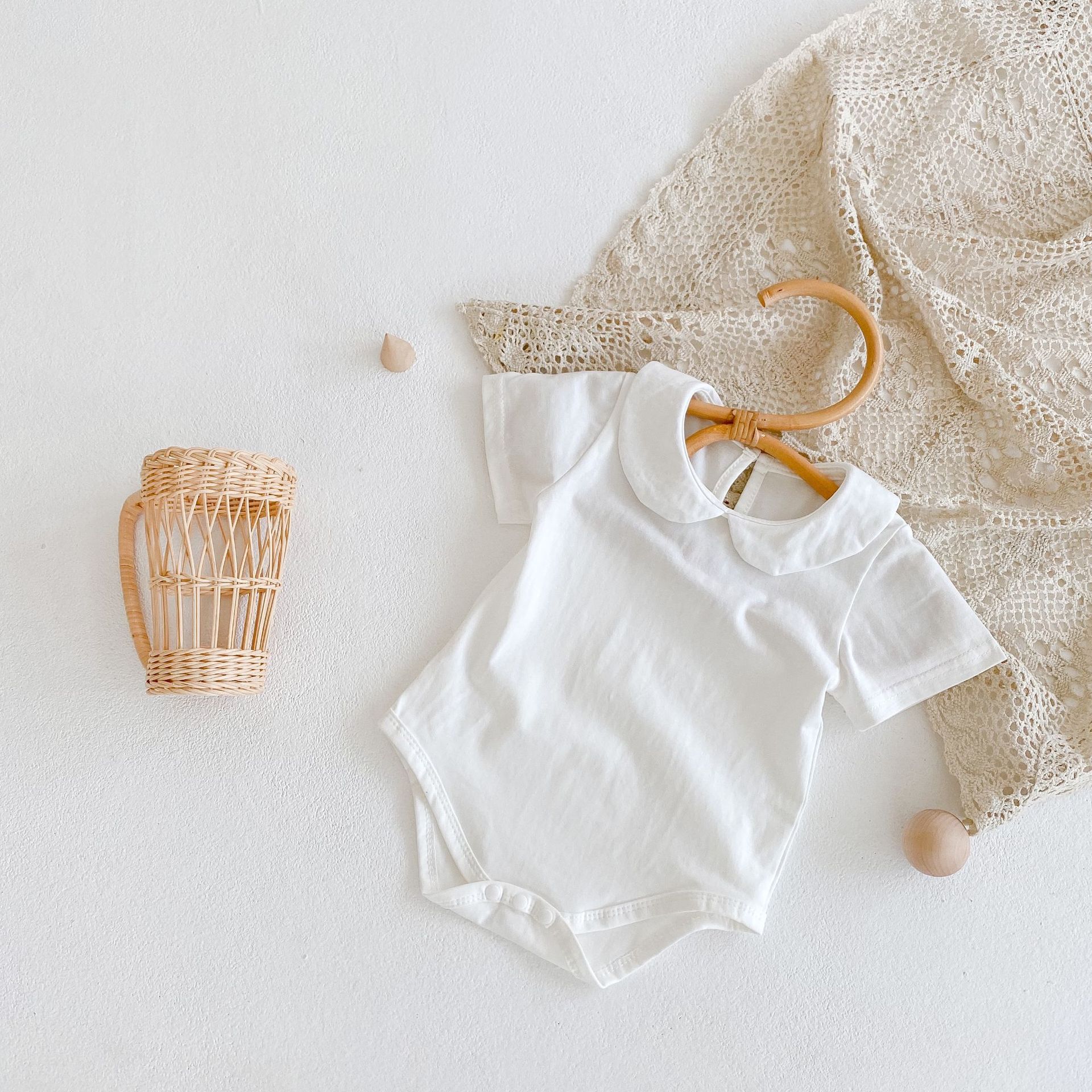 Picture of Ins 2025 New Summer Products for Infants and Young Kidsren, Baby Girls, Polka Dots, Doll Collar, Jumpsuits, Rompers