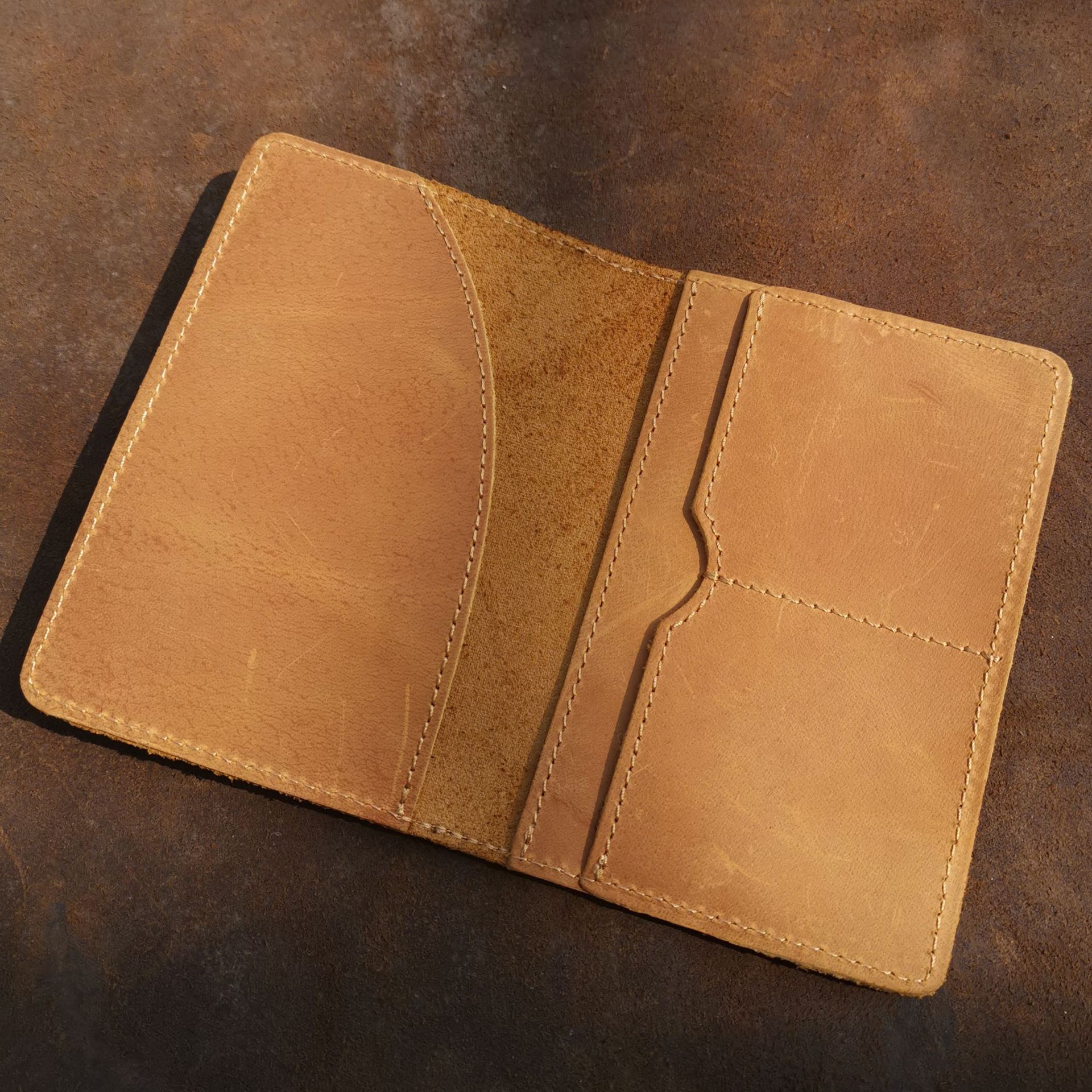 Men's and Women's Genuine Leather Passport Bag Card Holder Crazy Horse Leather Cowhide Export Factory One-Piece Drop Shipping Popular Id Card