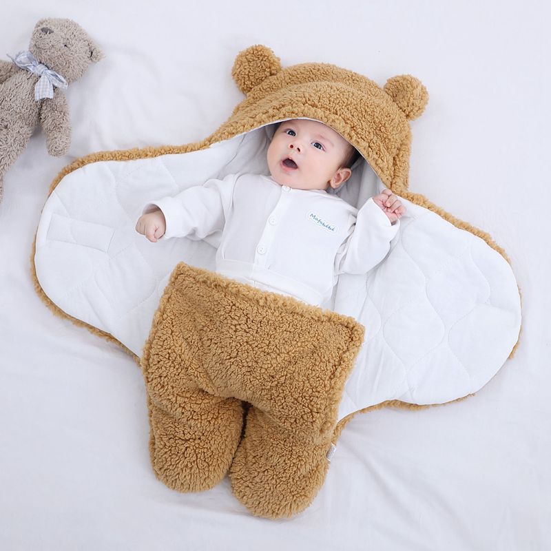 Picture of Coated Baby Newborn Baby Sleeping Bag Anti-Scare Swaddling Baby Supplies for Newborn Baby in Autumn and Winter