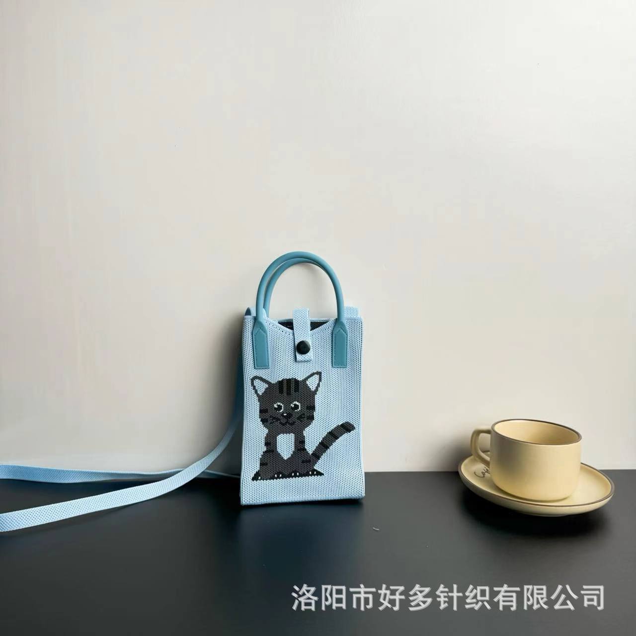 Picture of Advanced Sense Ins Mobile Phone Bag New Cartoon Knitted Bag Dopamine Niche All-match Crossbody Shoulder Bag Handbag