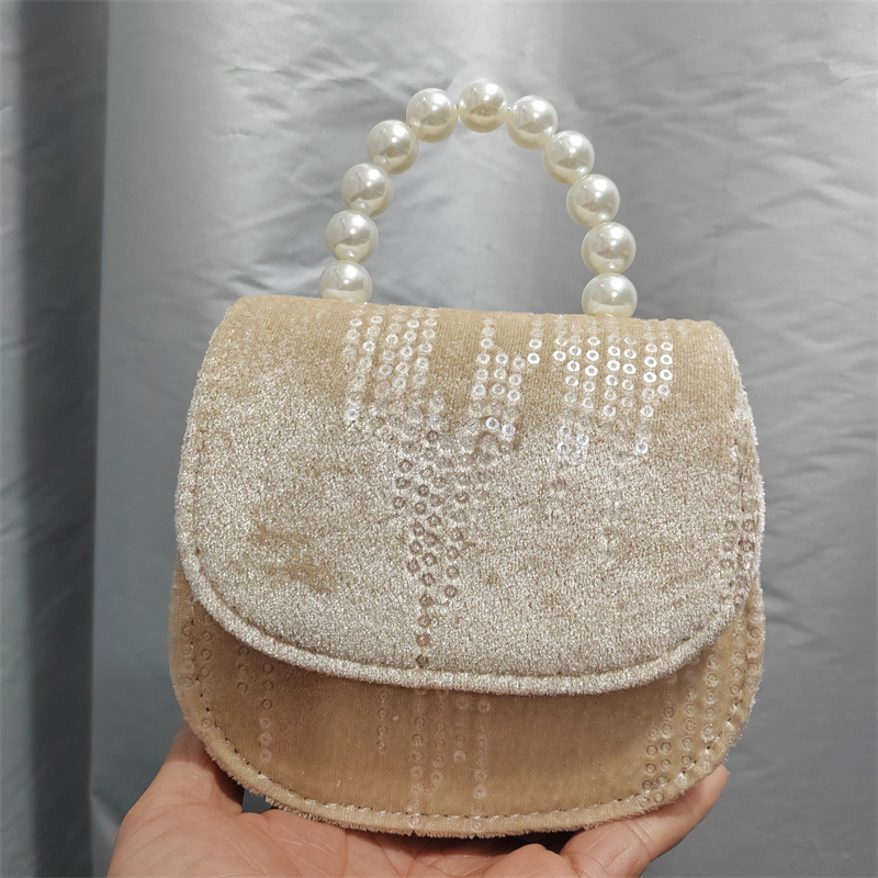 Picture of Autumn and Winter New Fashion Sequin Woolen Small Bag Girls Stylish Pearl Handbag Shoulder Bag Crossbody Magnetic Buckle Bag