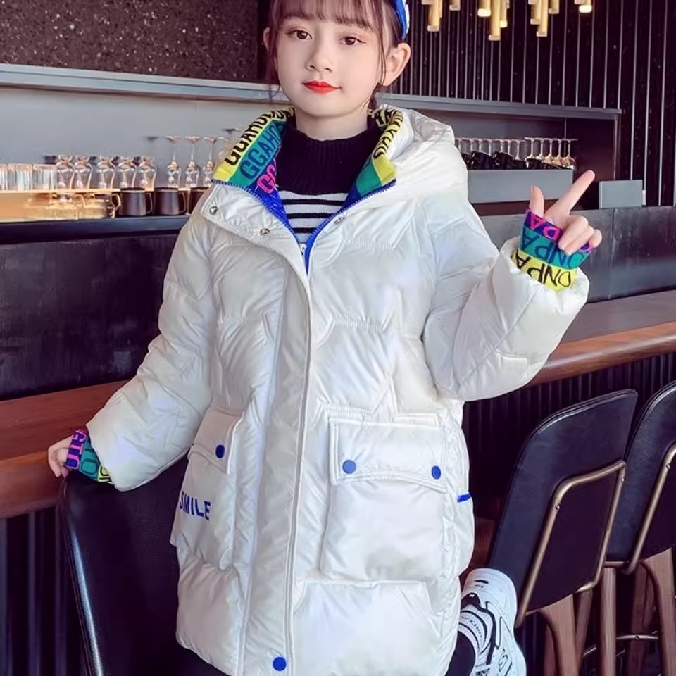 Picture of Girls' Cotton-Padded Clothes, Kidsren's Glossy Wash-Free Outwears, Down-Padded Outwears, 2024 New Winter Clothes, Stylish Big Kidsren's Winter Cotton-Padded Jackets
