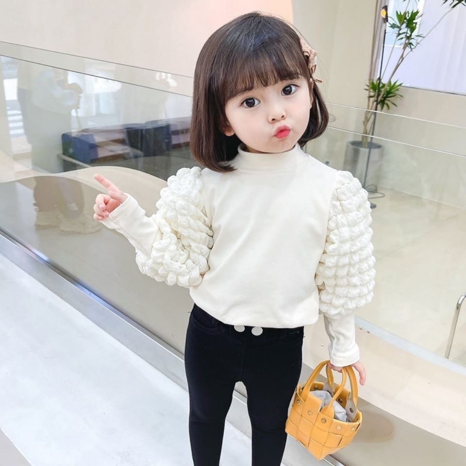 Picture of Girls' Base Shirt Spring and Autumn 2024 Half-High Collar Puff Sleeve Thickened Children's Long-Sleeve T-Shirt Baby Girl Top Cross-Border