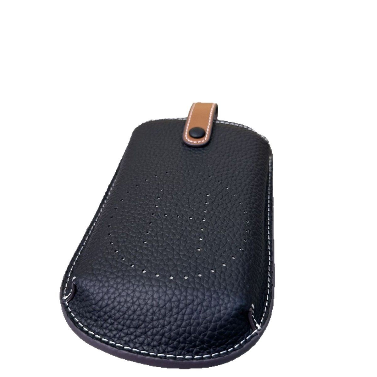 Picture of Cowhide Hollow Mobile Phone Bag for Women 2024 New Fashion Super Hot Shoulder Crossbody Bag Niche Design Western Style Large Capacity