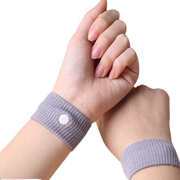 Picture of Xinyun Anti-Motion Sickness Wristband, Travel Motion Sickness Bracelet, Seasickness, Vomiting, Morning Sickness Artifact, Motion Sickness Bracelet, Travel Ready