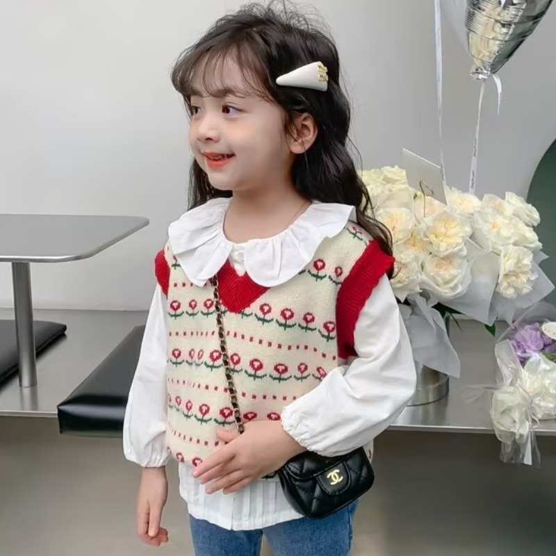 Picture of Girls' Vest Outer Wear Children's Wear 2024 Spring New Style Girls' Sweater Knitted Vest Baby Children's Western Style Spring and Autumn