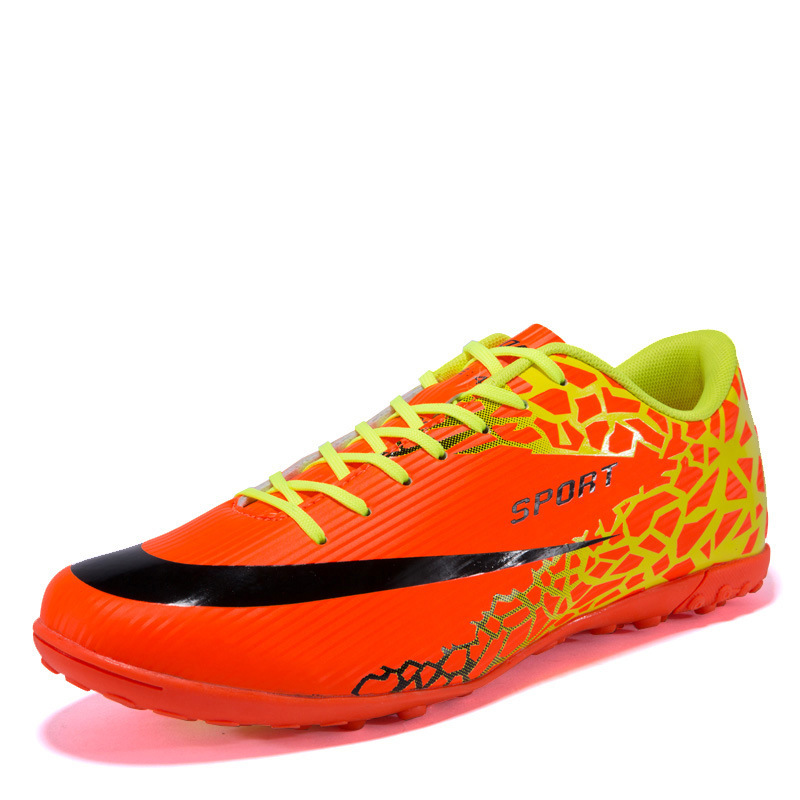 Picture of Cross-border Autumn New Assassin's same style broken nail football shoes, men's, women's and children's football training shoes one-piece delivery