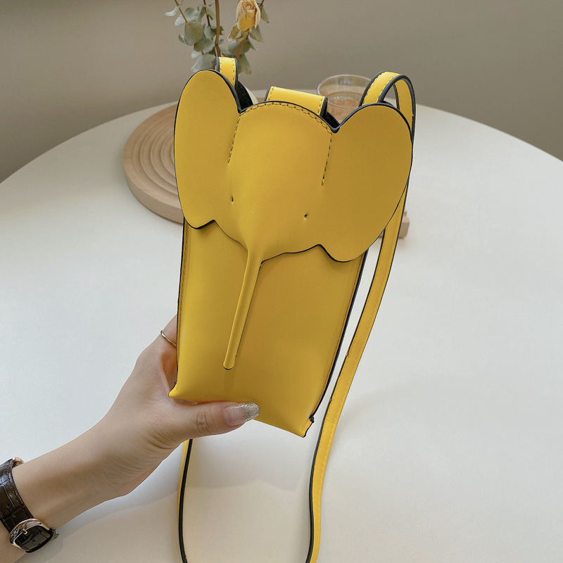 New Mobile Phone Bag 2025 Fashion Japanese and Korean Trend Mini Small Bag Women's Summer Sports Crossbody Mobile Phone Bag