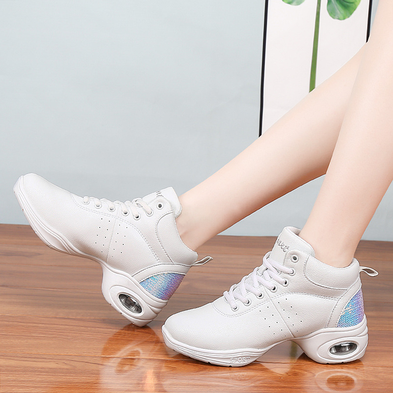 Cocado Autumn Dance Shoes Women's Leather Soft Sole Ghost Step Sailor Dance Shoes Women's Square Dance Women's Shoes Sports Shoes