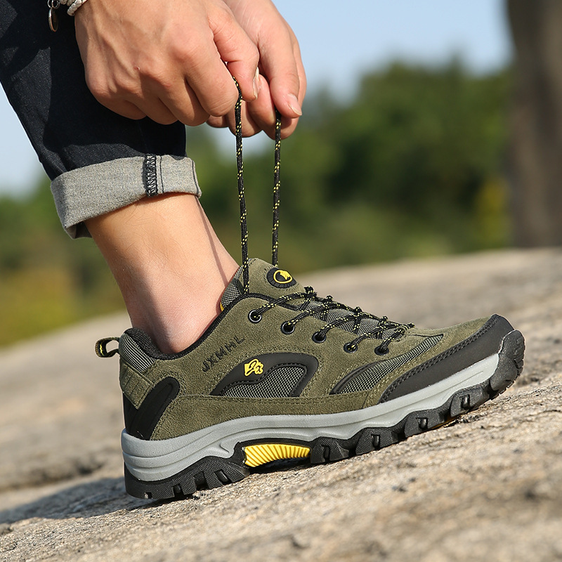 Youth fashion warm foreign trade low-top hiking shoes outdoor shoes breathable Men's shoes large size 6661 a generation of hair