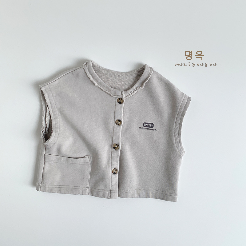 Picture of Simple and Trendy ~ Boys and Girls Vest 2025 Spring New Versatile Korean Style Sleeveless Jacket for Babies Aged 3-4-5 Children's Wholesale