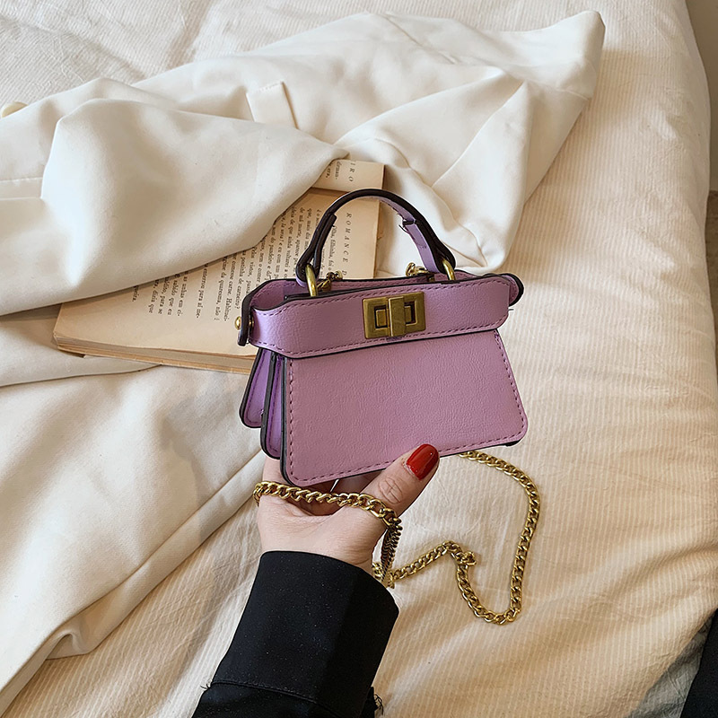 Picture of 2023 new cross-border small popular online catwalk with double-sided lock portable diagonal chain lipstick bag