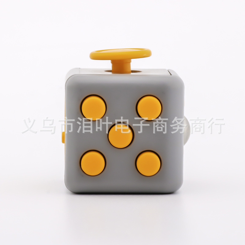 Picture of Cross-Border Decompression Rubik's Cube Infinite Magic Cube Finger Decompression Dice New and Unique Vent Toy Fidget Cube