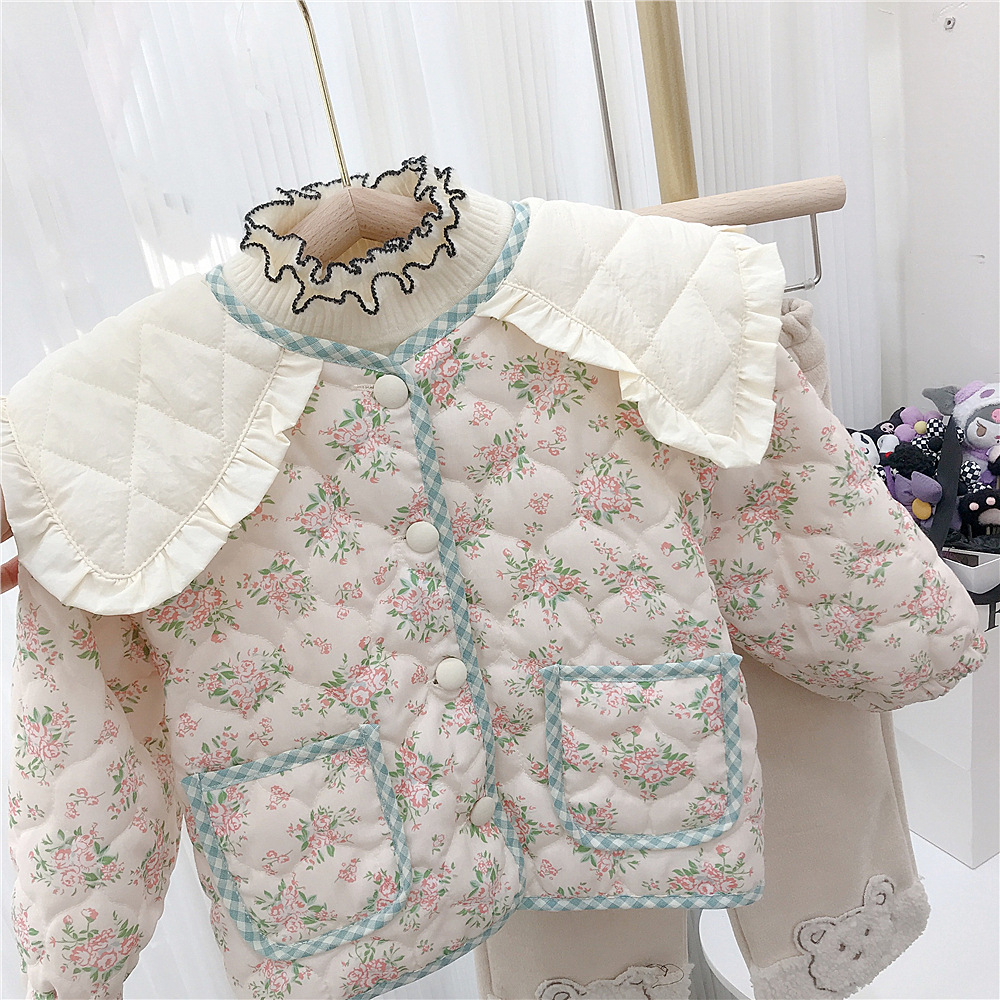 Picture of Girls' floral cotton-padded coat Winter Children's western style sweet large lapel quilted coat baby girls' warm cotton-padded coat foreign trade
