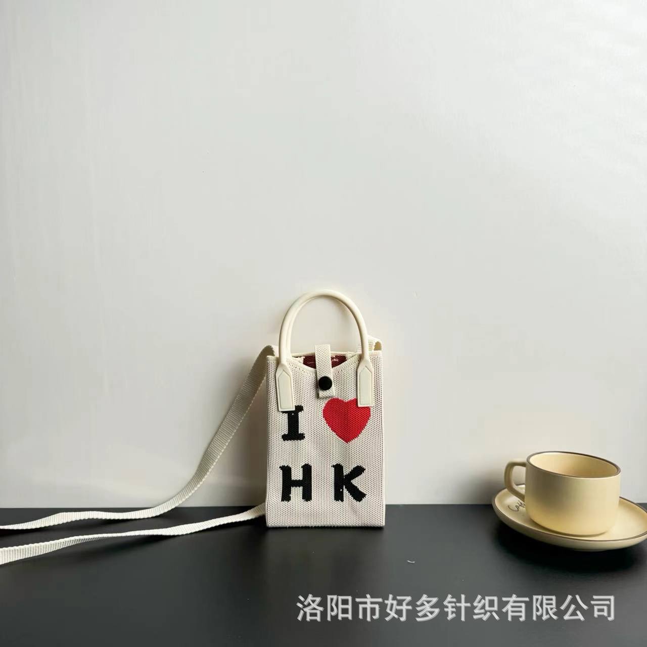 Picture of Advanced Sense Ins Mobile Phone Bag New Cartoon Knitted Bag Dopamine Niche All-match Crossbody Shoulder Bag Handbag