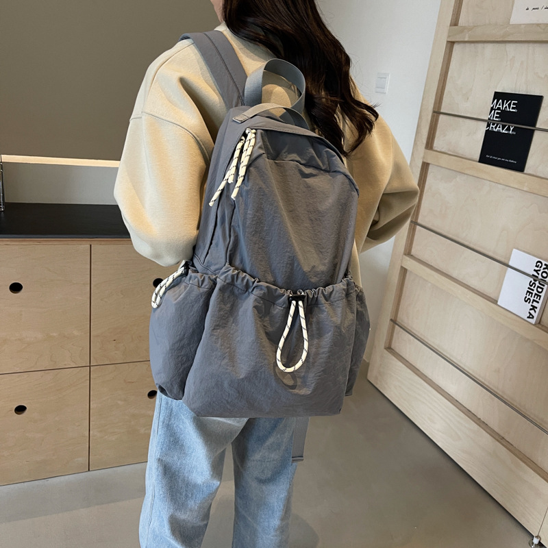 Lightweight Backpack Women's 2024 New Casual All-match Nylon Travel Backpack Student School Bag Large Capacity