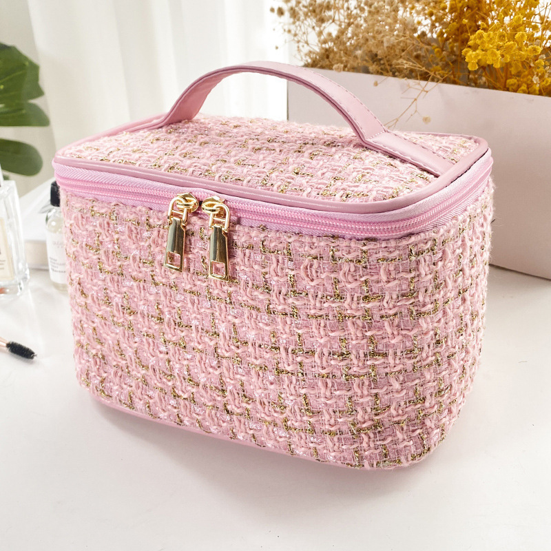 Picture of New Cyber Celebrity Cosmetic Bag New Cosmetics Large Capacity Storage Bag Portable Travel High-end Small Chanel Style Cosmetic Bag