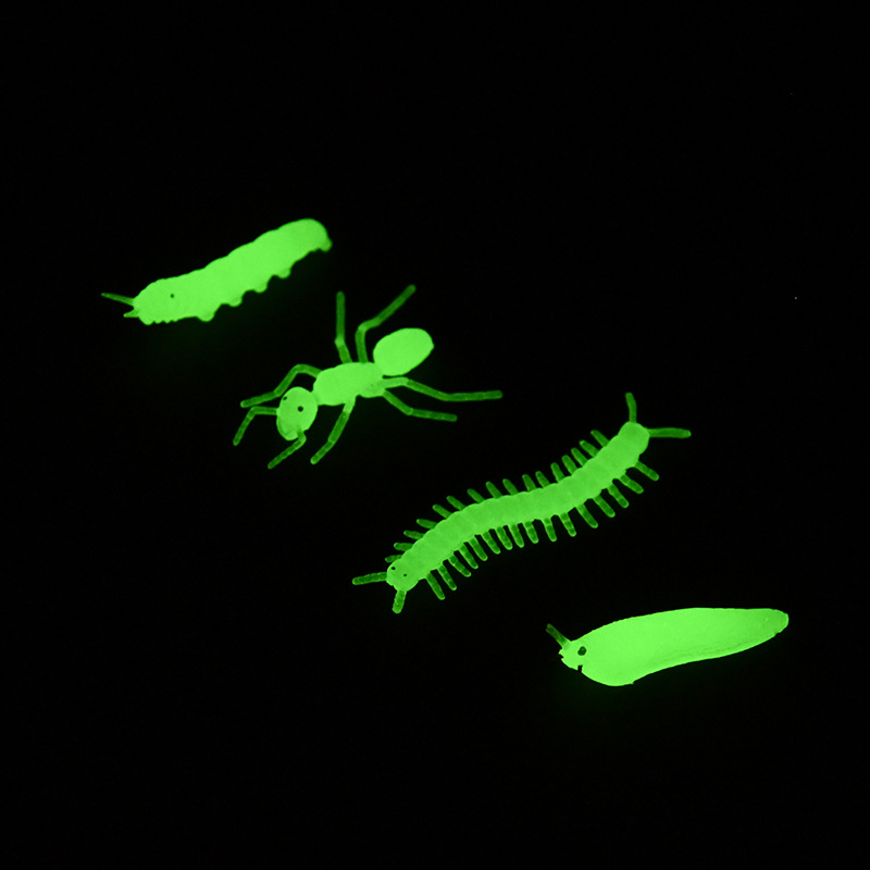 Picture of New exotic creative trick luminous insect simulation insect luminous animal model children stall scary toy