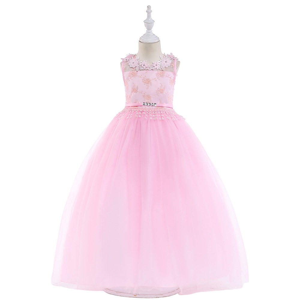 Picture of European and American New Long Petal Hollow Heart-shaped Princess Dress Beaded Embroidered Fairy Wedding Dress Dress ins