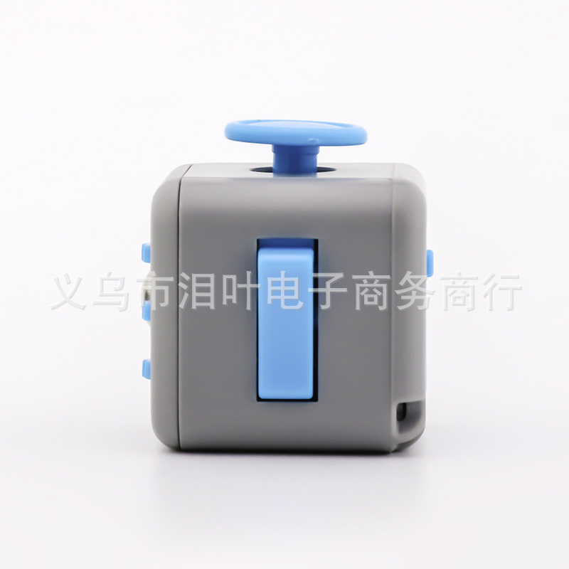 Picture of Cross-Border Decompression Rubik's Cube Infinite Magic Cube Finger Decompression Dice New and Unique Vent Toy Fidget Cube