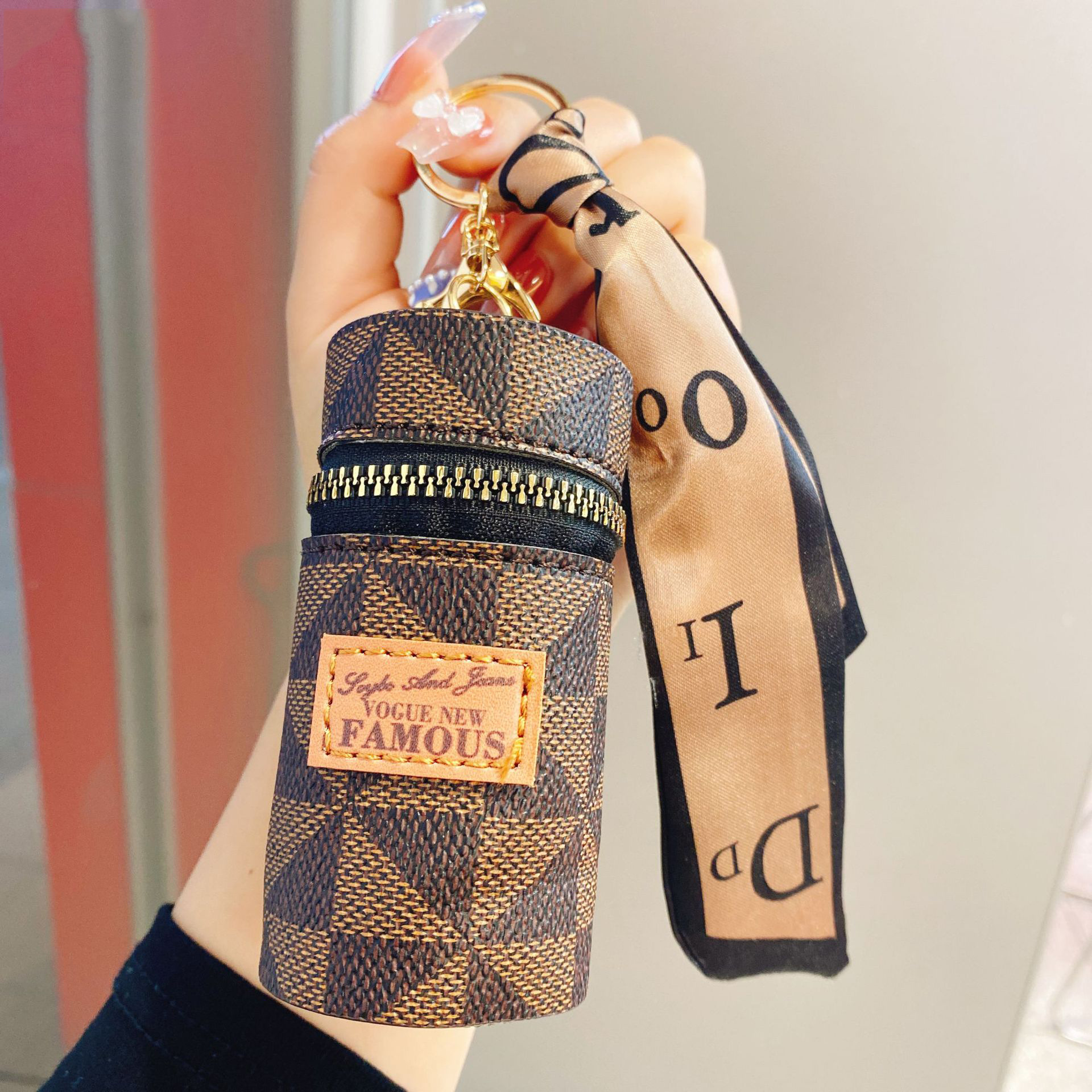 Picture of Bags for Women 2025 New Retro Presbyopia Leather Keychain Leather Mini Lipstick Bag Qiao Headphones Coin Pendant Bag
