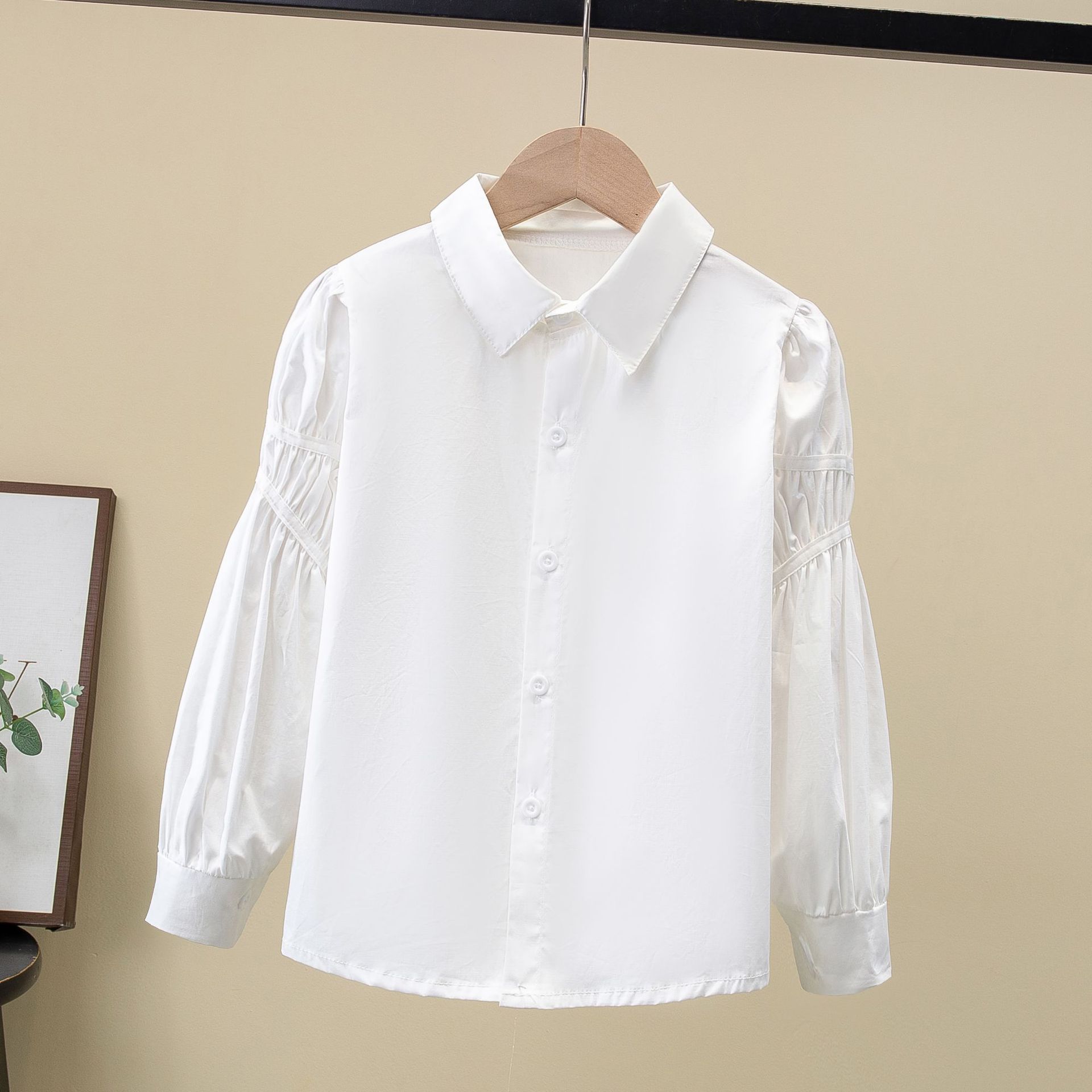 Picture of Shirt lace white girl's bottoming shirt top middle and small children's clothing student long sleeve middle and big children's inner wear overseas