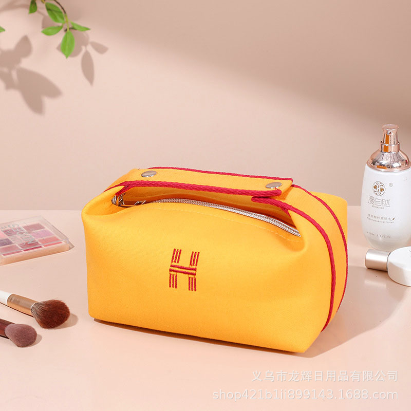 Picture of Portable Waterproof Canvas Cosmetic Bag High-value Large-capacity Toiletry Bag Cosmetics Internet Celebrity Portable Solid Color Storage Bag