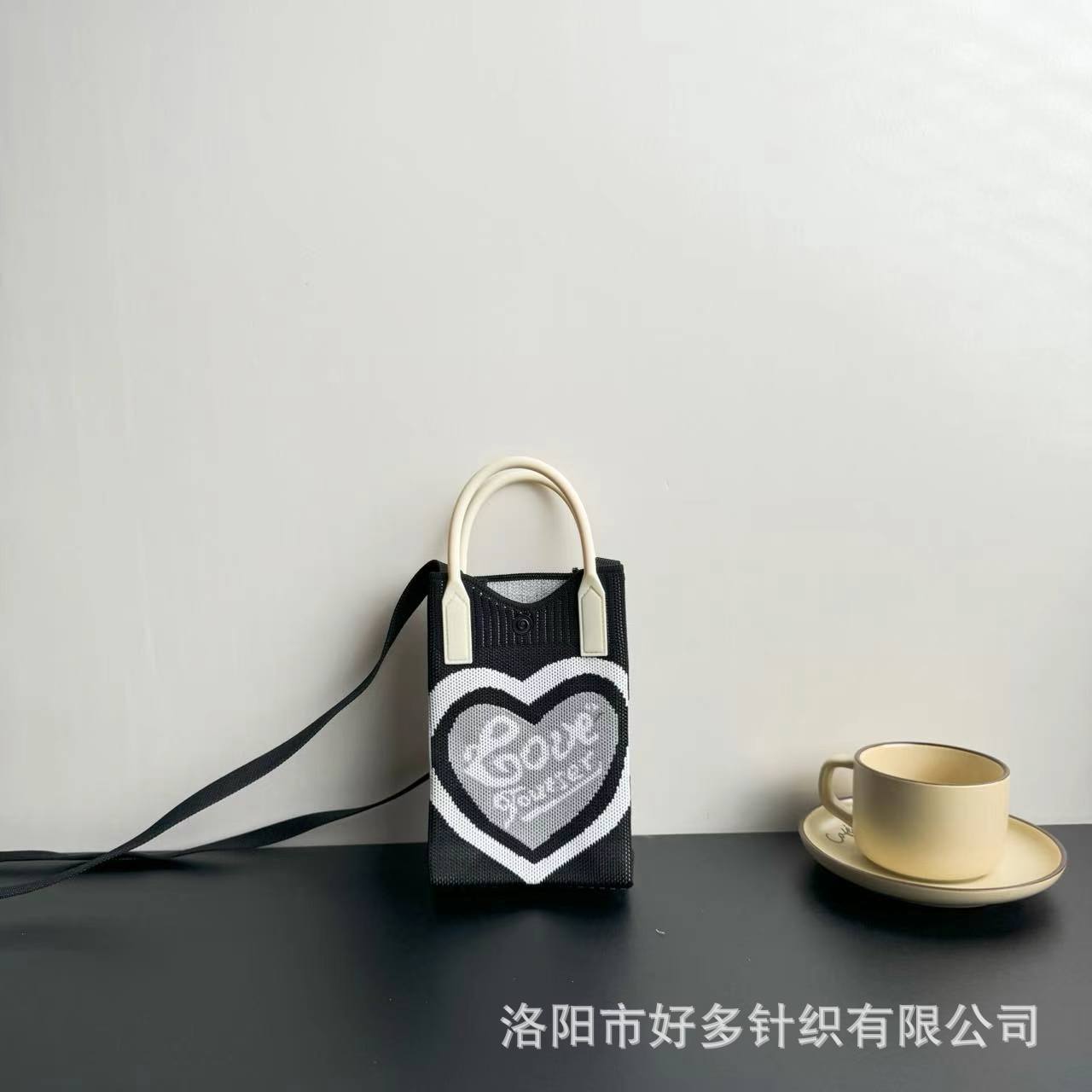 Picture of Advanced Sense Ins Mobile Phone Bag New Cartoon Knitted Bag Dopamine Niche All-match Crossbody Shoulder Bag Handbag