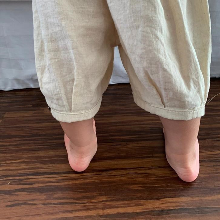 Picture of New Summer Children's Shorts Class A Boys' Casual Pants Korean-style Solid Color Linen Loose Girls' Pants All-match