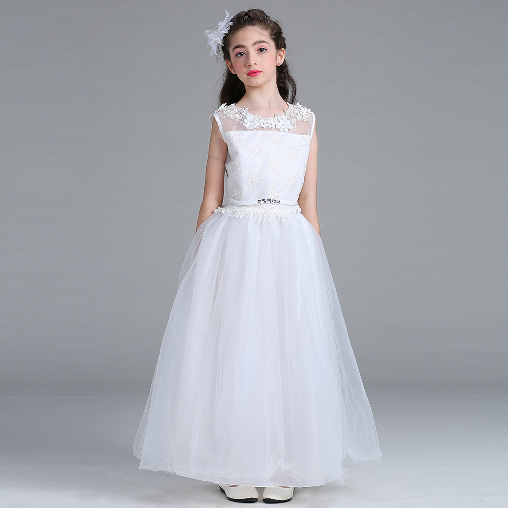 Picture of European and American New Long Petal Hollow Heart-shaped Princess Dress Beaded Embroidered Fairy Wedding Dress Dress ins