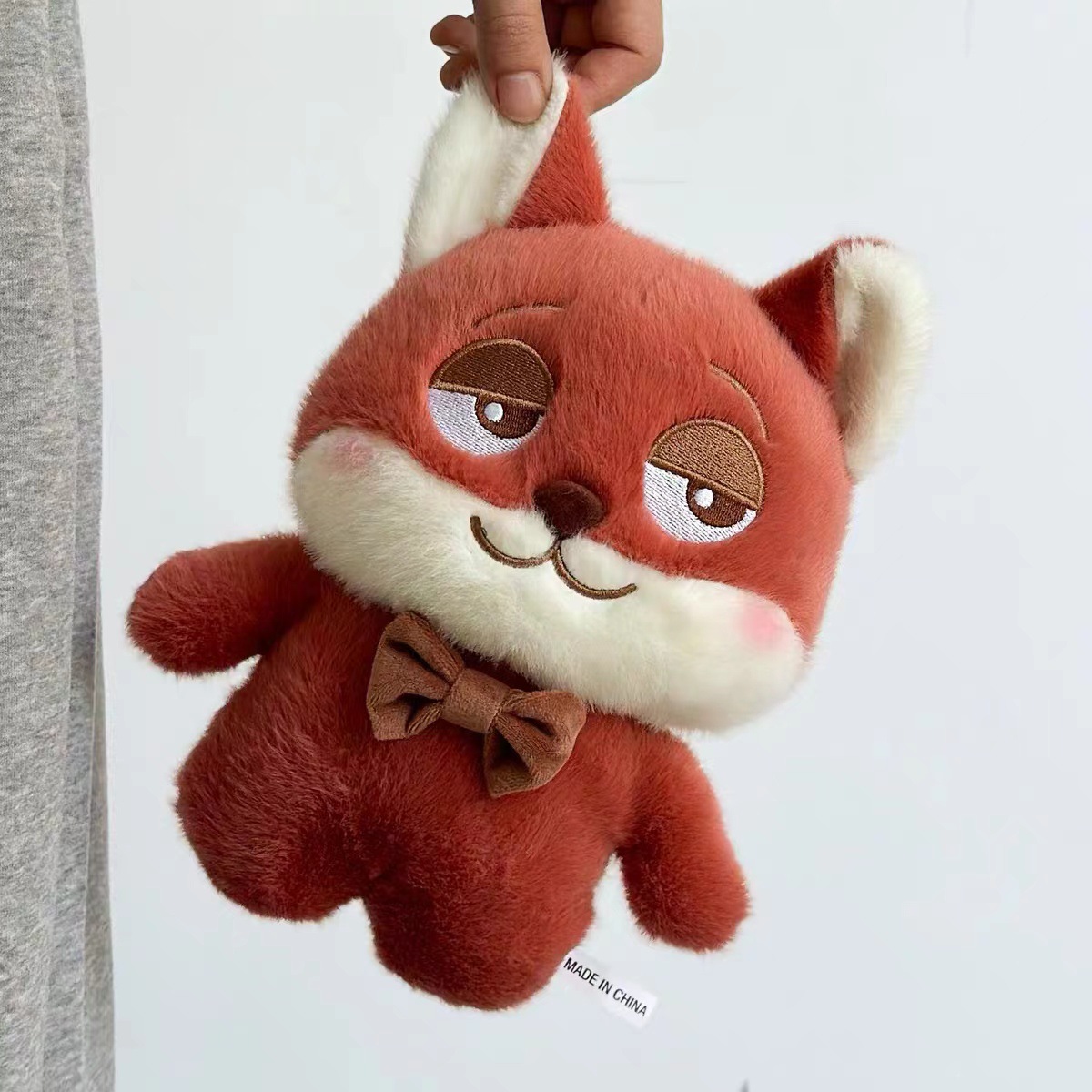 Picture of New Grasping Machine Doll Doll 8 Inch Plush Toy Wedding Throw Doll Push Plush Toy Ring Gift