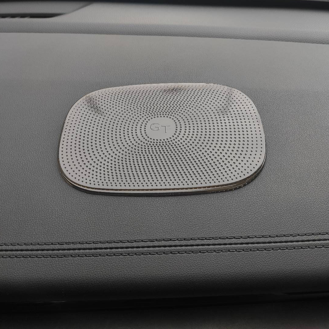 Picture of Multifunctional mobile phone bracket nano magic stick black Technology strong adsorption car network red car Universal post