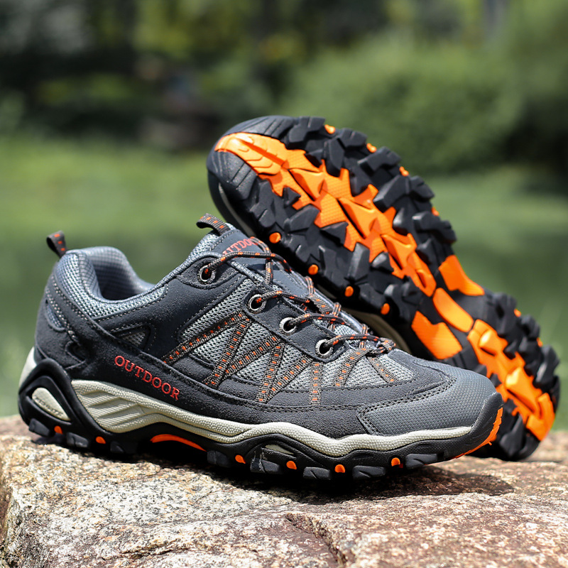 Cross-border plus size hiking shoes men's autumn lightweight breathable sneaker climbing hiking shoes non-slip wear-resistant outdoor shoes women