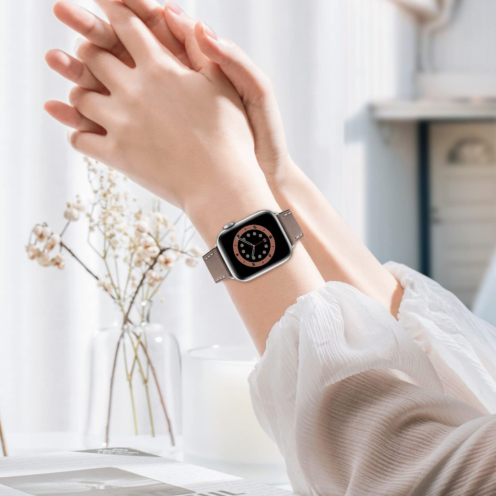 Picture of Suitable for Apple Watch Strap Apple Watchs10 Anti-Scratch Genuine Leather Fashion Strap New Men's and Women's Strap