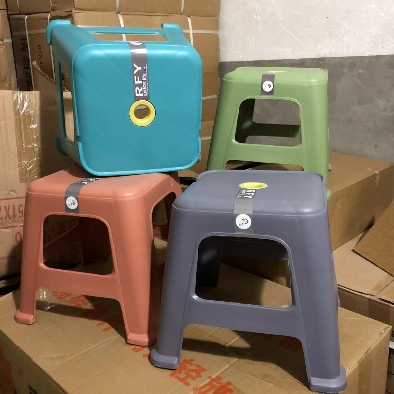 702 Plastic Square Stool 28cm Thickeneded Low Stool Modern Simple Dining Stool Scandinavian Chair 10 Yuan Store Daily Necessities