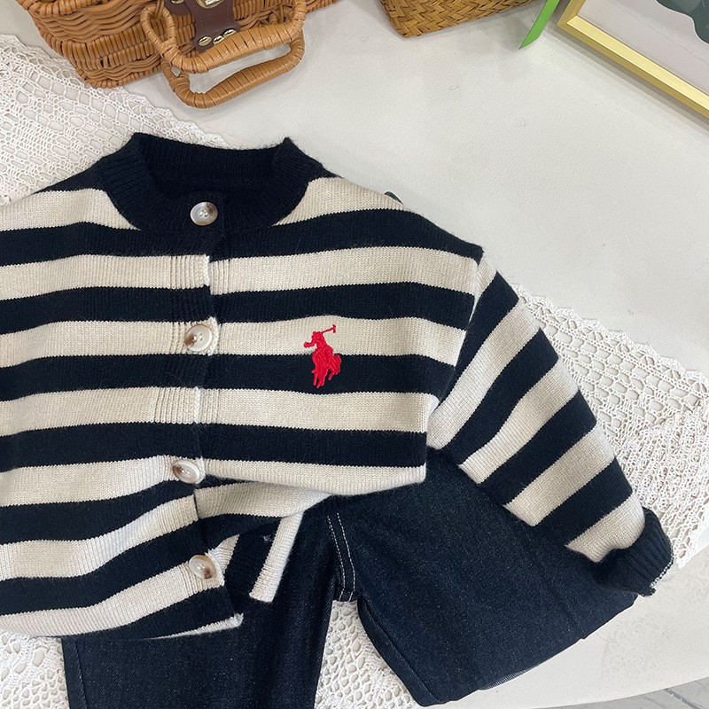 Picture of Children's Horse Embroidered Knitted Cardigan 2025Ins Autumn and Winter New Pure Cotton Wool Knitted Jacket Ready for Direct Supply