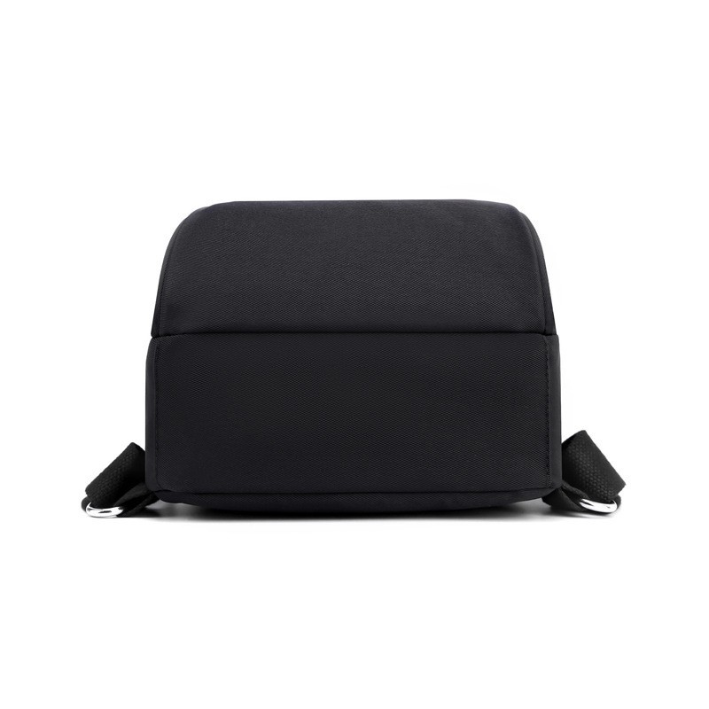 Picture of Large-Capacity Commuter Travel Bag, Fashionable Women's Backpack, Casual Student School Bag, Trendy Water-Repellent Nylon Cloth Bag