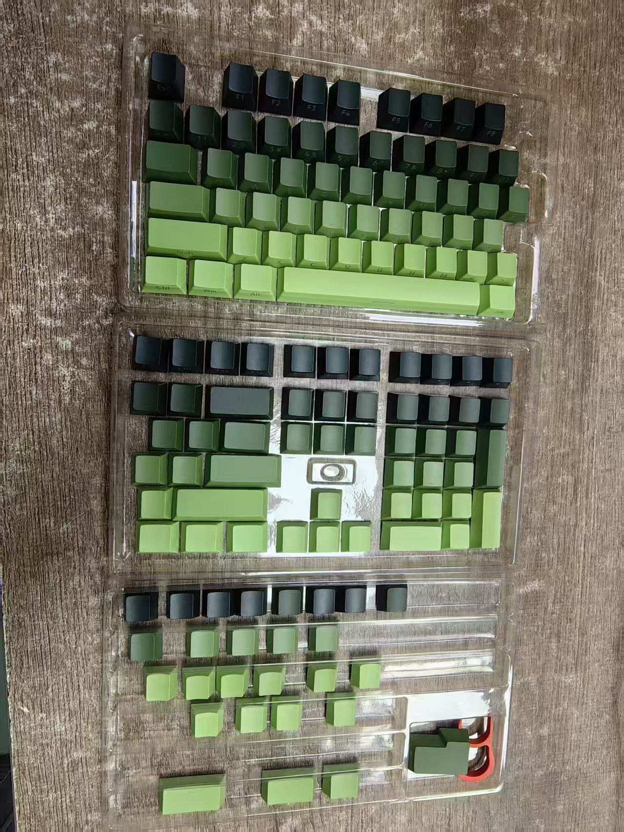 Picture of in stock gradient side engraved key cap transparent PBT original highly creative two-color customized universal key cap wholesale