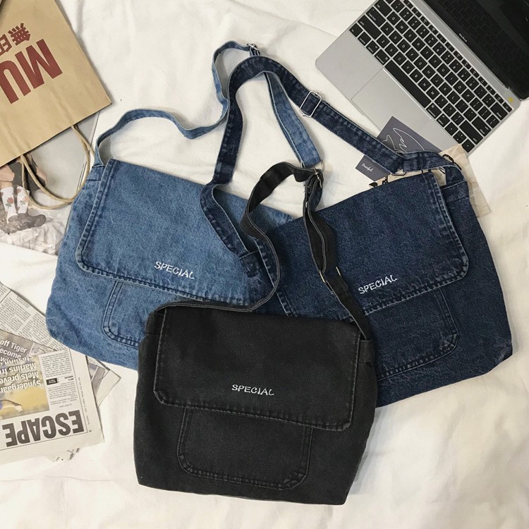 Picture of 2025 New Crossbody Denim Bag Men's and Women's Canvas Satchel Artistic Student Schoolbag Messenger Bag Simple Tweet Bag