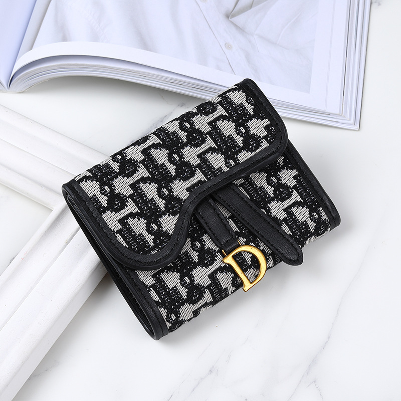 Picture of European and American Retro Small Wallet Women's New D-button Wallet Student Multi-functional Large Capacity Foreign Trade Cross-border Change Card Bag