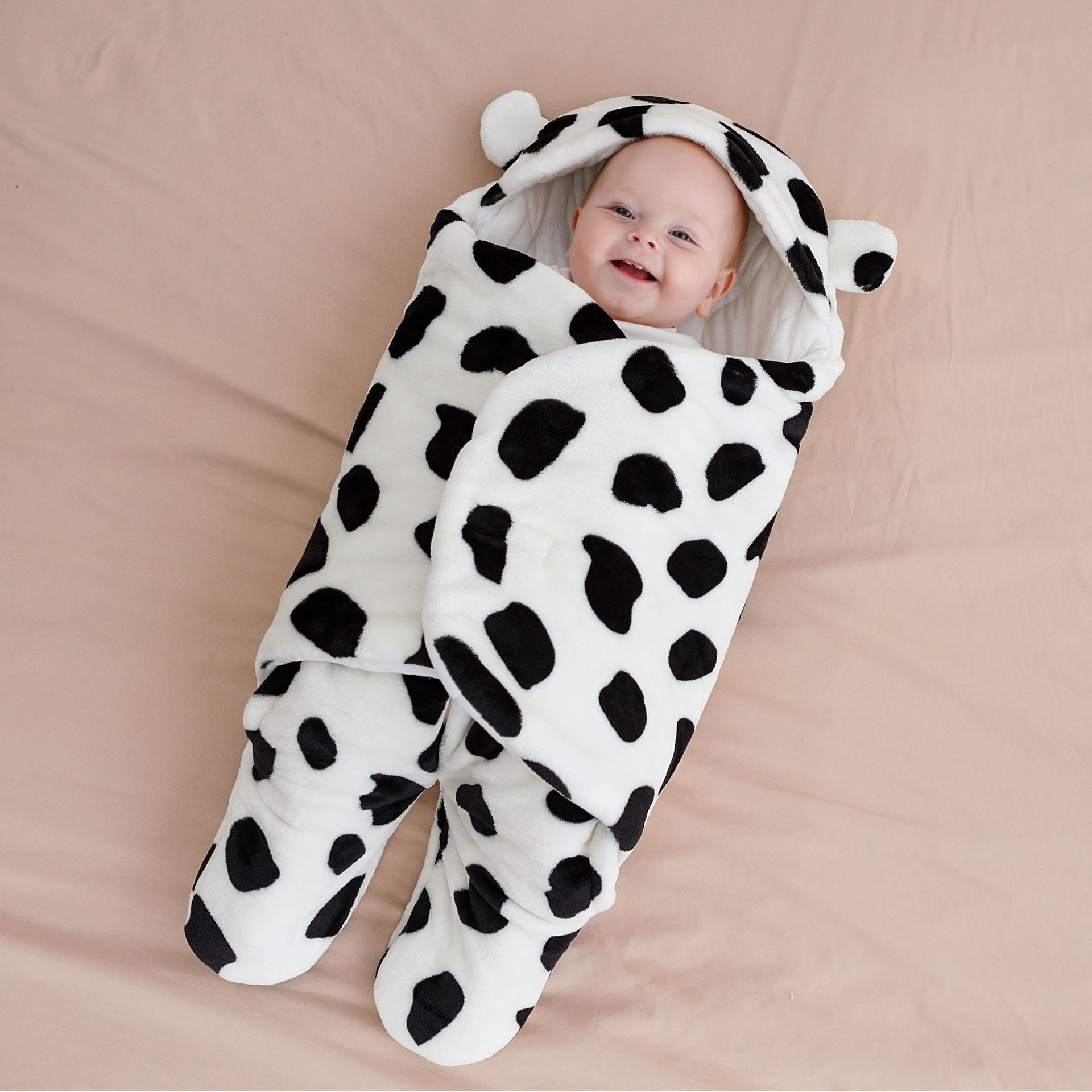Picture of Baby Cushion Flannel Baby Sleeping Bag Thickened Split Leg Kick-proof Cushion Baby Bag Autumn and Winter Newborn Swaddle Bag