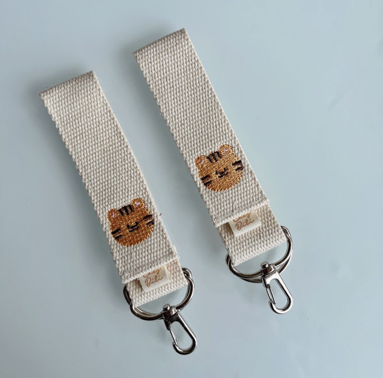 Picture of Han Feng Baby Carriage Universal Hook Bear Fabric Pendant Multifunctional Load-bearing Hook Trolley Hanging Bag Accessories