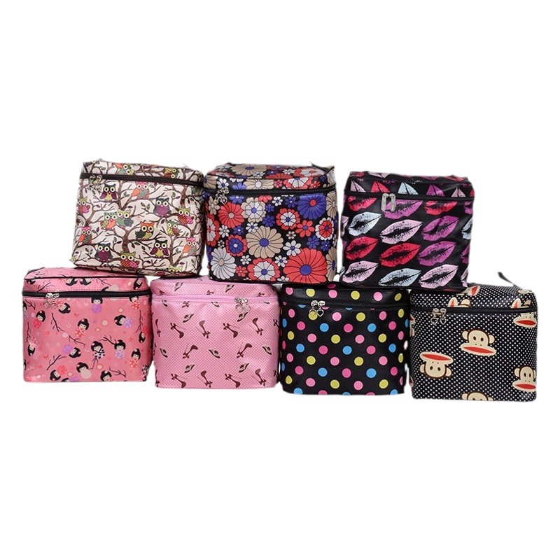 Amazon square portable cosmetic bag storage finishing wash bag cartoon thick felt women's bag factory outlet