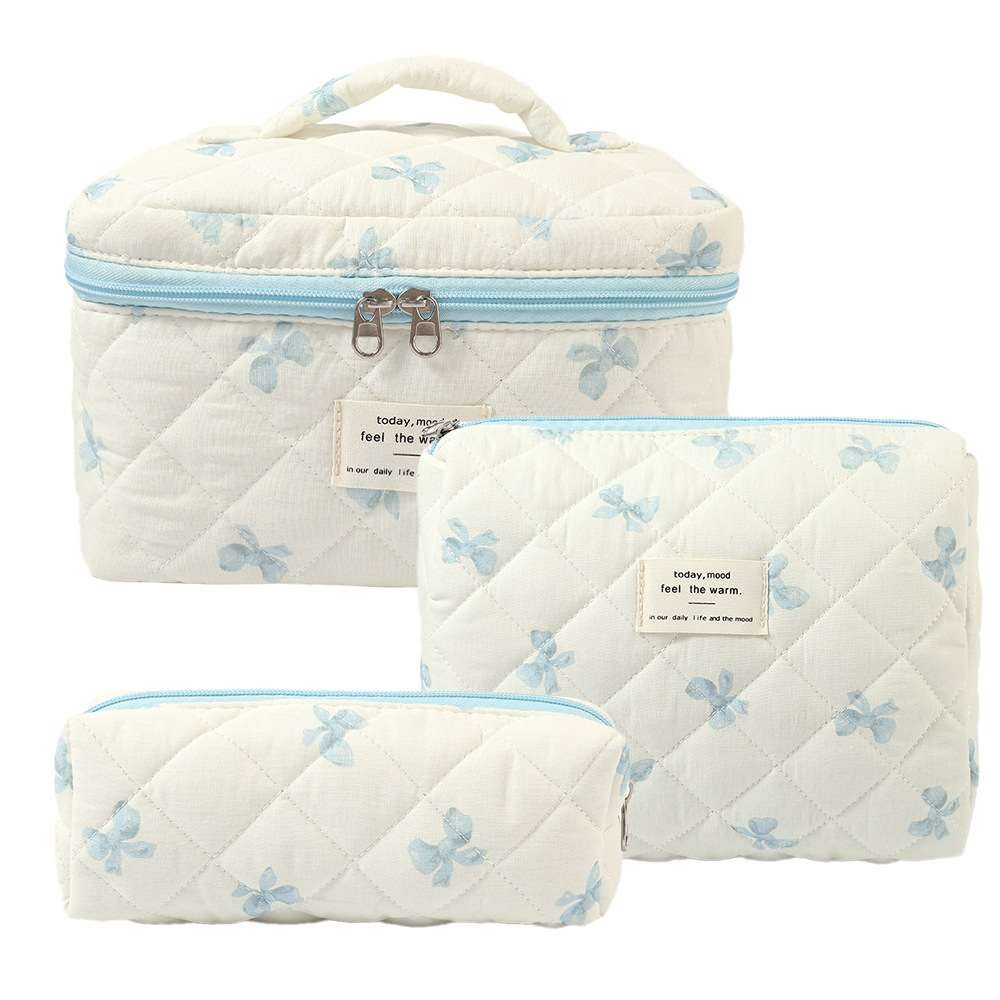 Picture of Cross-border Super New Cotton Cosmetic Bag Niche Portable Washes Storage Bag Floral Ins Cute Quilted