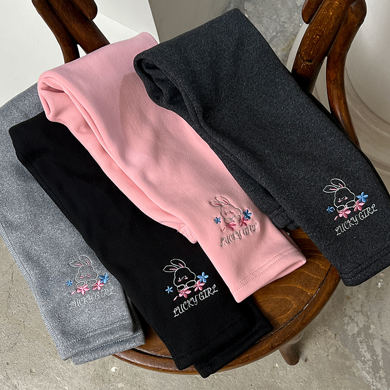 Picture of Girls' leggings spring and autumn outdoor wear 2023 New 2-year-old 3 autumn clothes 4 Western style 5 fleece-lined baby Winter Children's pants