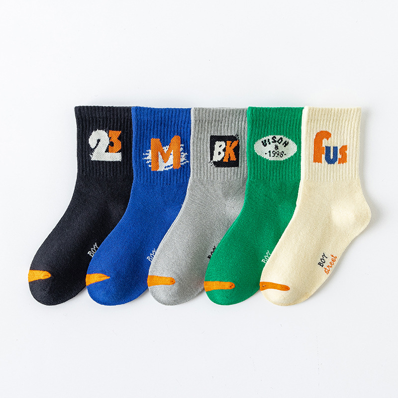 Picture of Boys Socks Autumn and Winter Cotton Socks Children's Mid-tube Socks Spring and Autumn Middle-old Children's Letter Fashionable Socks Boys Winter Sports Socks